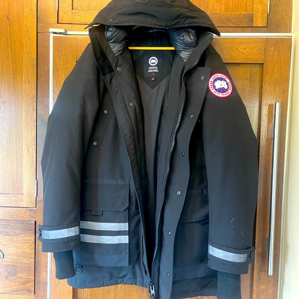 CANADA GOOSE Erickson Parka Men’s Size Large